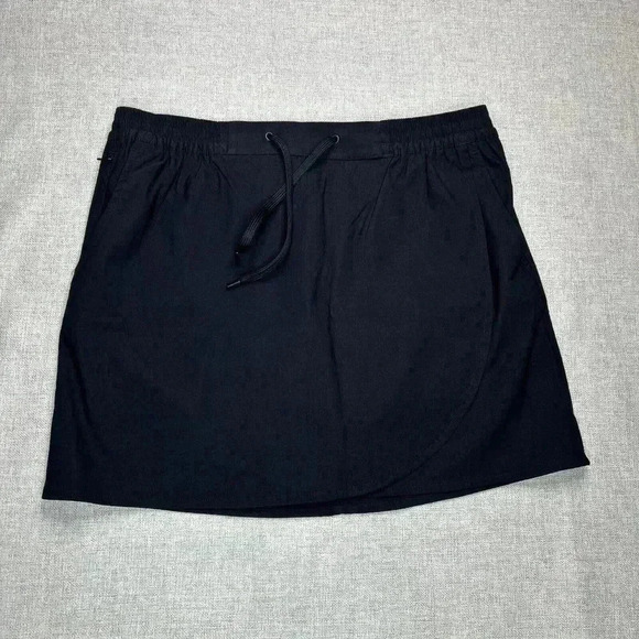 Eddie Bauer Skort Tulip Hem Black - Picture 1 of 11